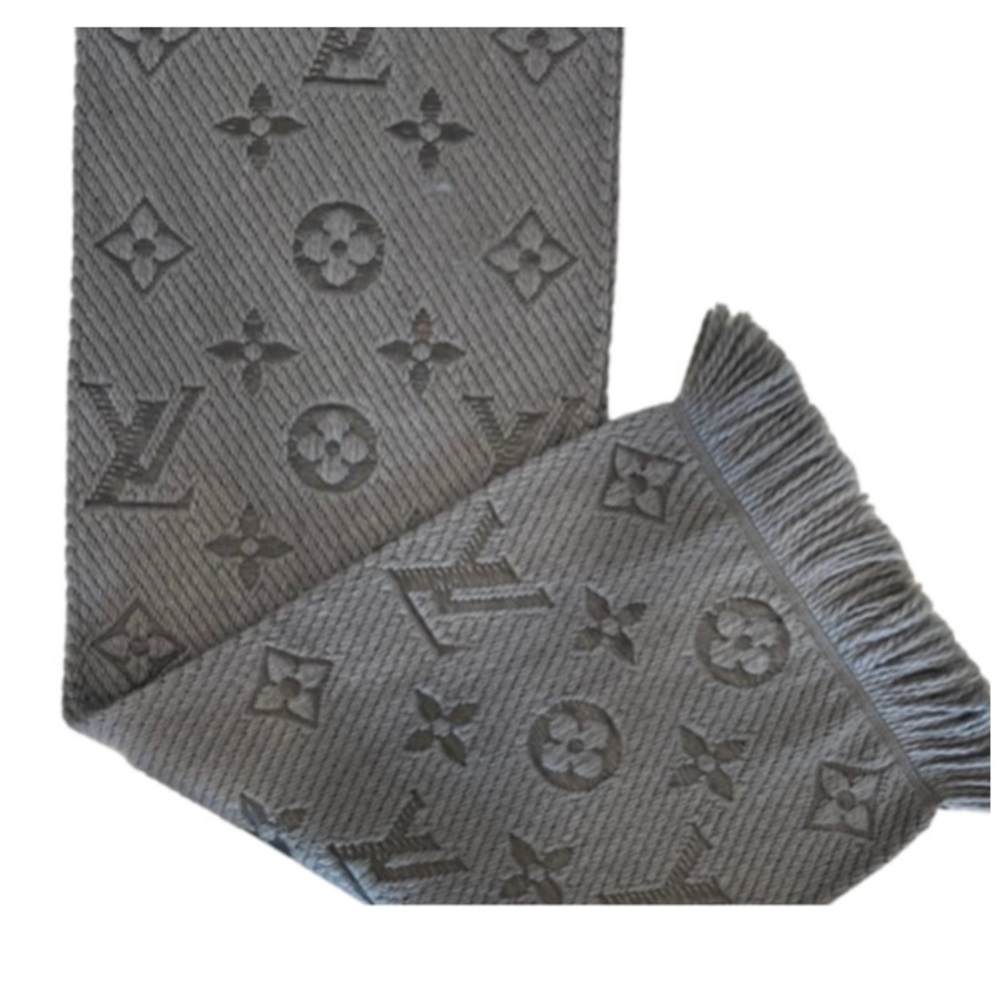 Louis Vuitton Gray Monogram Wool Scarf